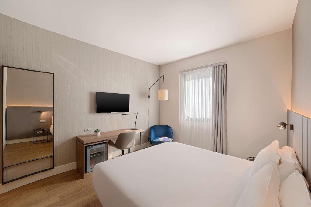 Foto 6 Nh Palermo Palermo, 05