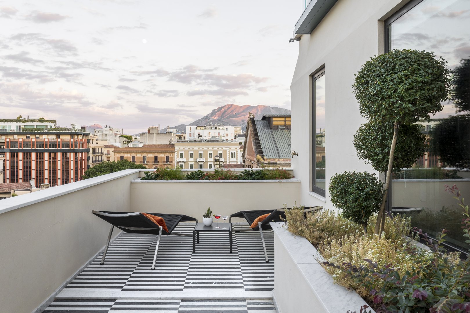 Foto 17 Hotel Plaza Opera Palermo, 16