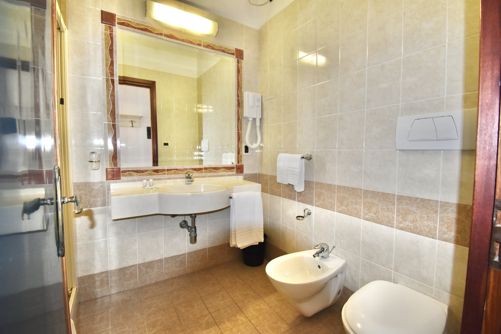 Foto 5 Hotel Cossyra Isola di Pantelleria, 04