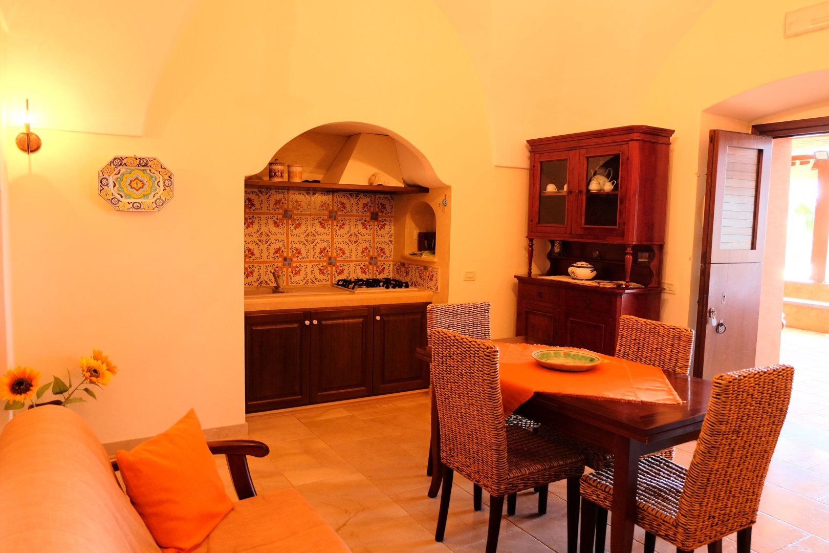 Foto 4 La Stele di Rekale Isola di Pantelleria, 03