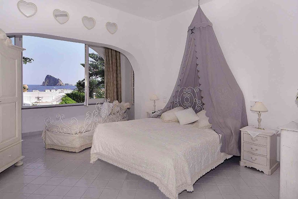 Foto 26 Hotel Lisca Bianca Isola di Panarea, 25