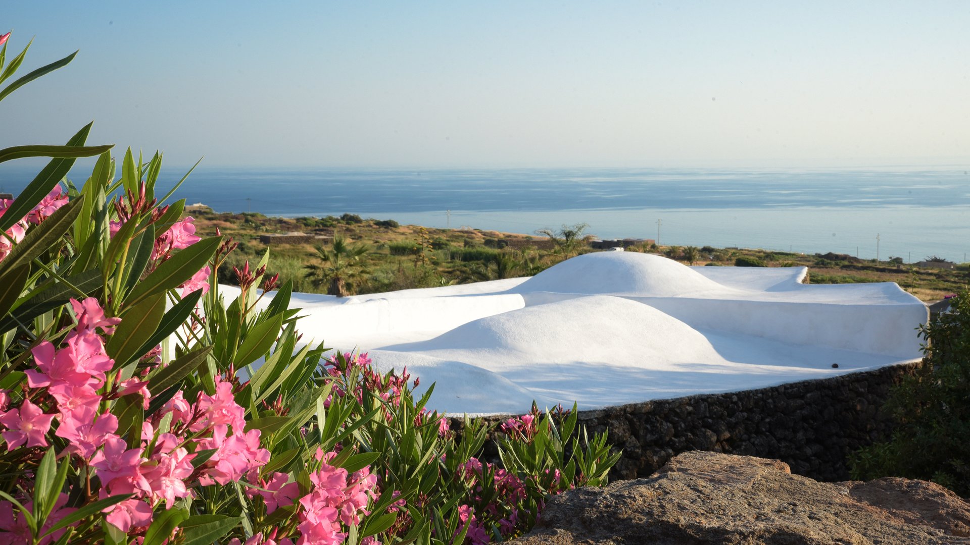 Foto 2 Dammusi della Mareddra Isola di Pantelleria, 01