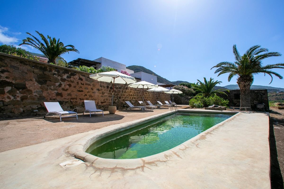 Foto 2 Il Mulino di Scauri Isola di Pantelleria, 01