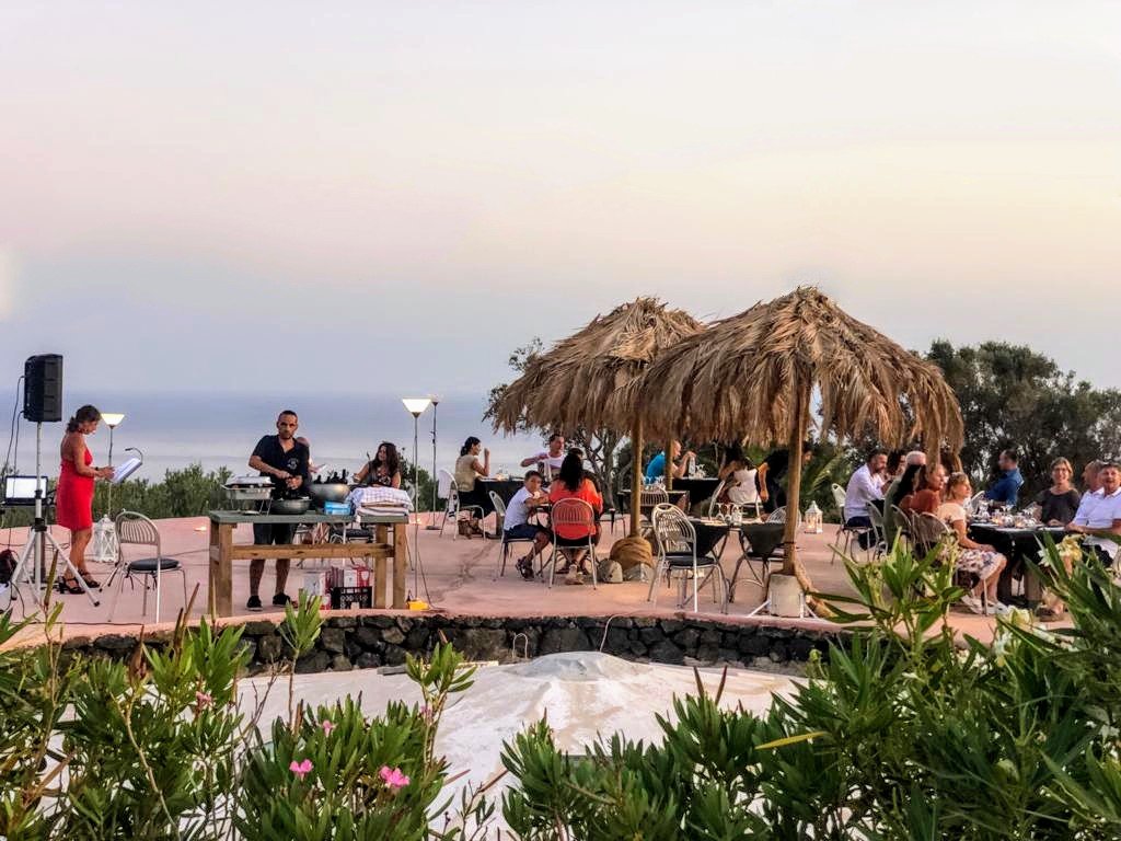 Foto 11 Dammusi Sciuvechi Resort Isola di Pantelleria, 10