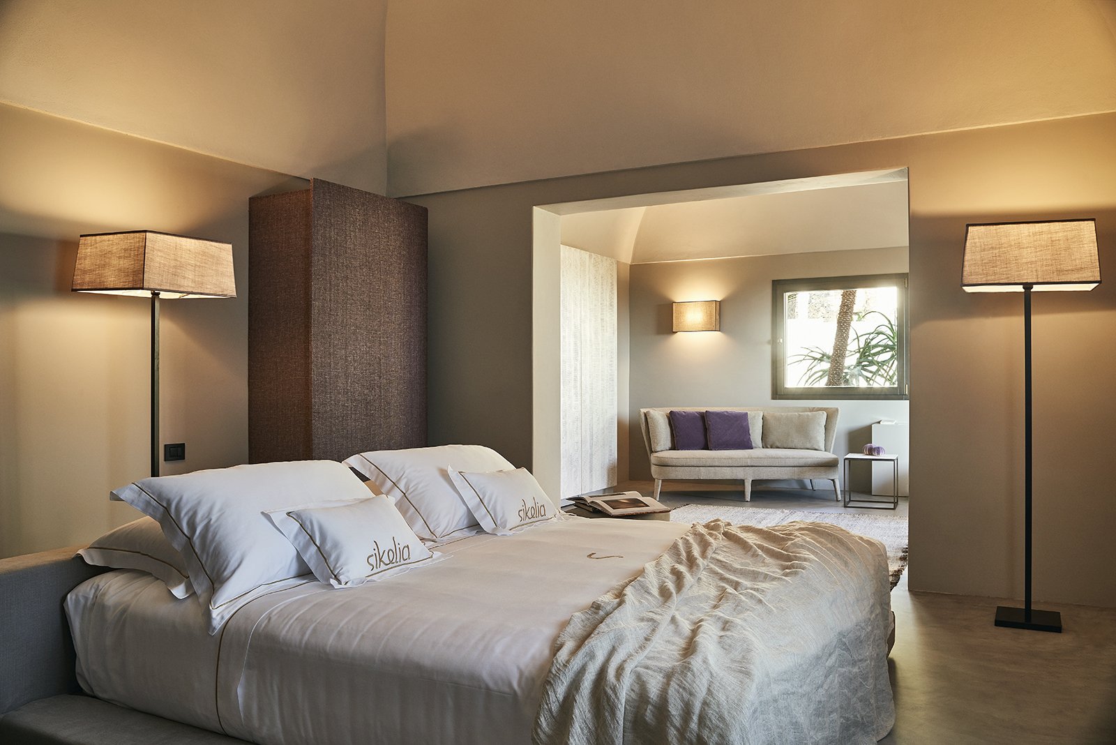 Isola di Pantelleria, 24