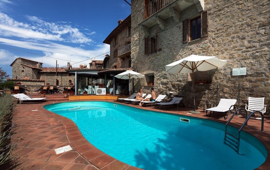 Foto 2 Relais La Fattoria Passignano sul Trasimeno, 01