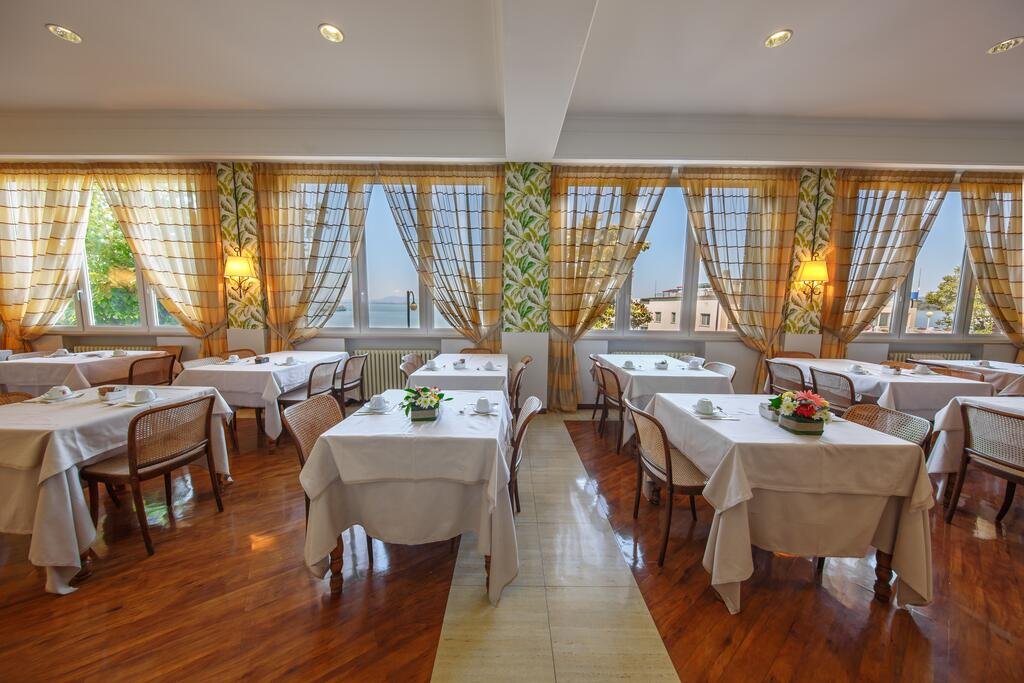 Foto 9 Hotel Lido Passignano sul Trasimeno, 08