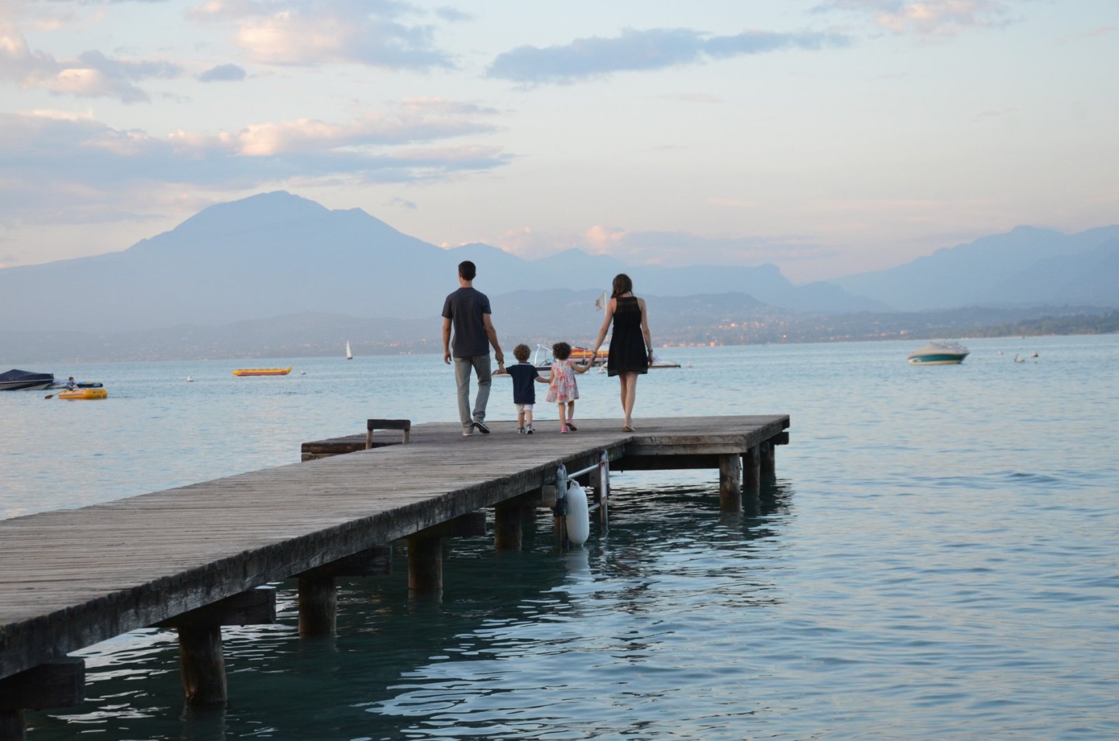Foto 14 Camping Bella Italia Peschiera del Garda, 13