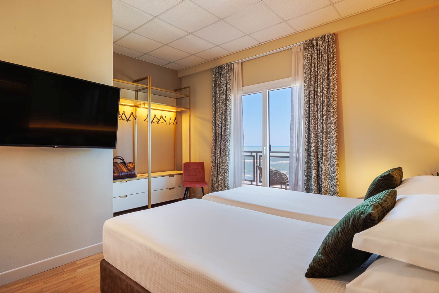 Foto 13 Charlie In Pesaro Pesaro, 12