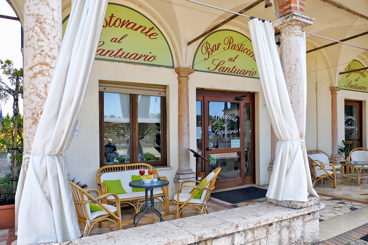 Foto 5 Locanda Al Santuario Peschiera del Garda, 04