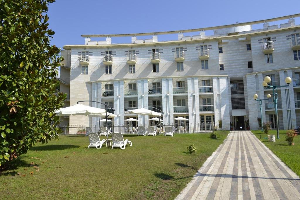 Foto 2 Residence Onda Marina Pietrasanta, 01