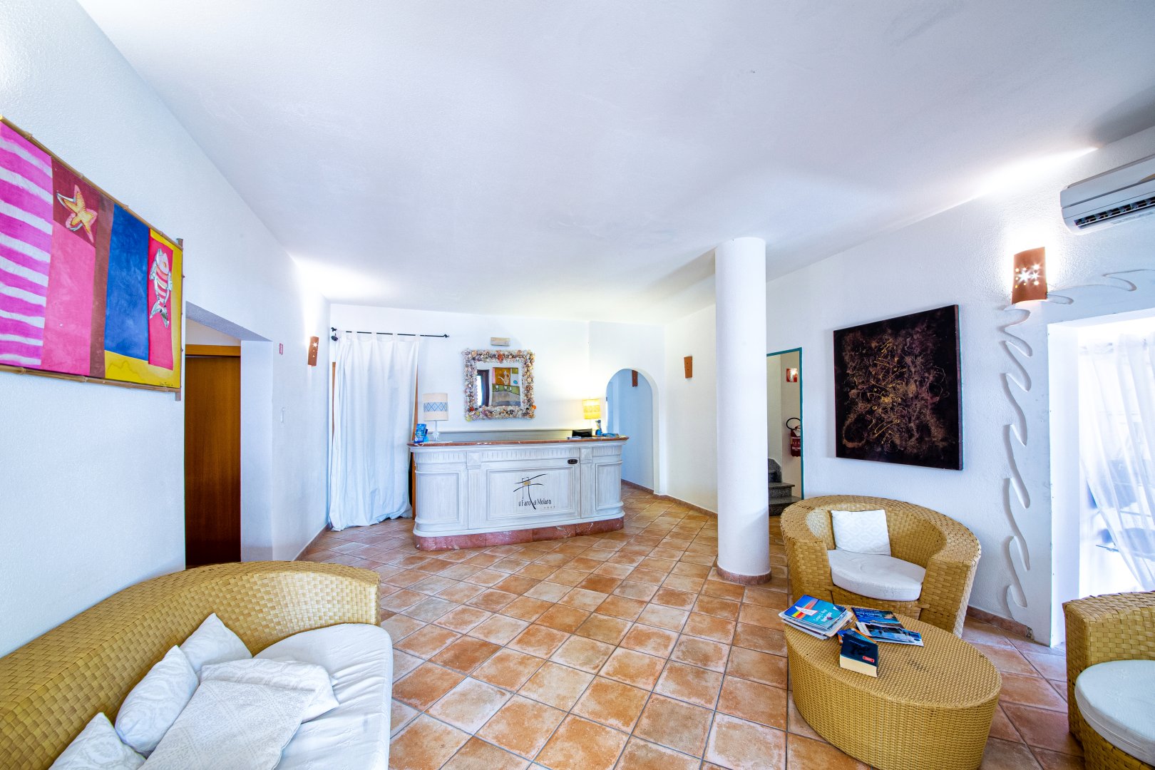 Foto 3 Hotel Il Faro di Molara Loiri Porto San Paolo, 02