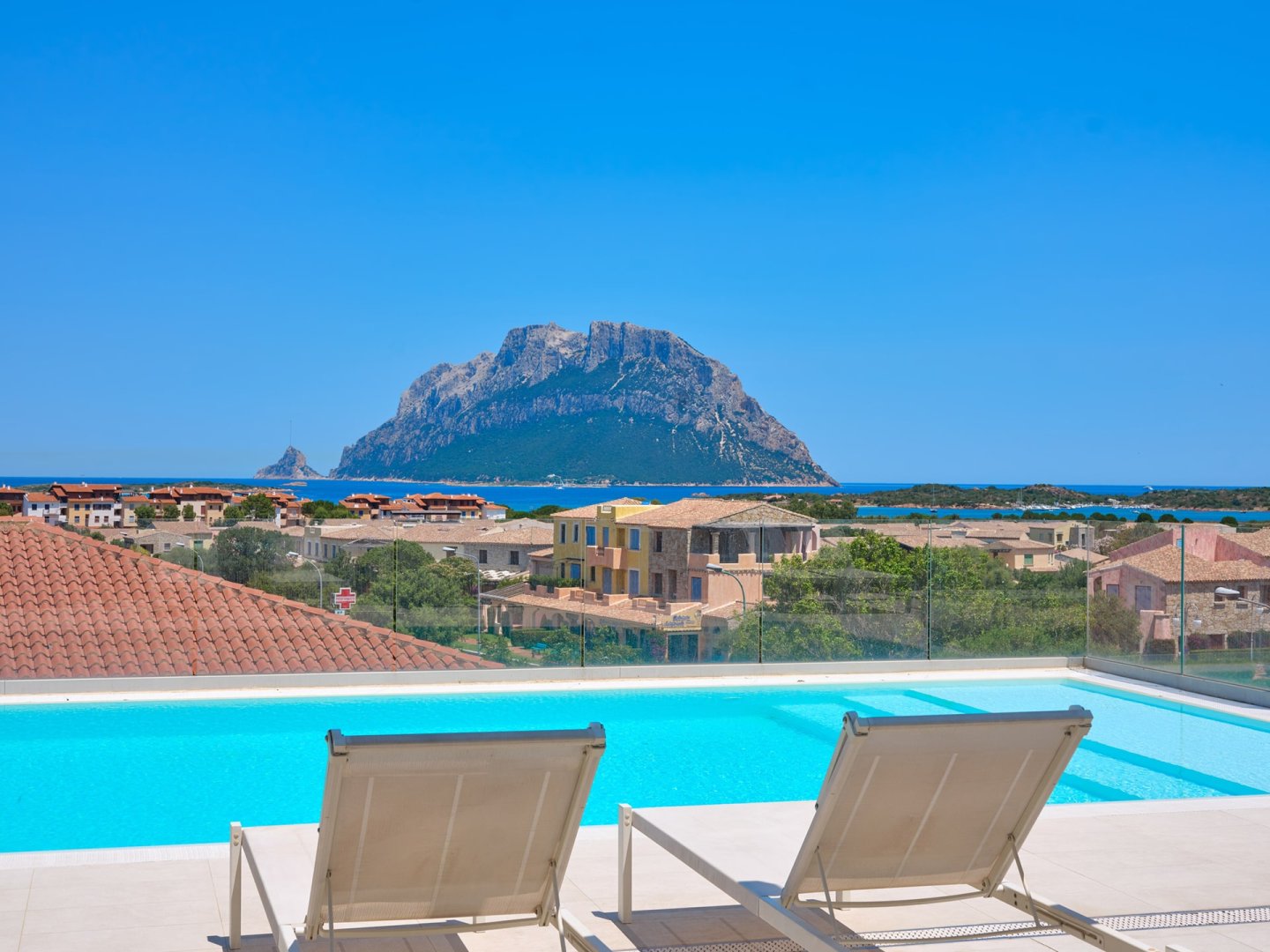 Foto 2 Felix Hotel e Residence Porto San Paolo Loiri Porto San Paolo, 01