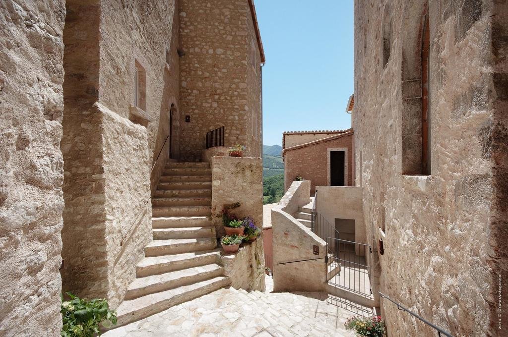 Foto 5 Castello di Postignano Perugia e Dintorni, 04