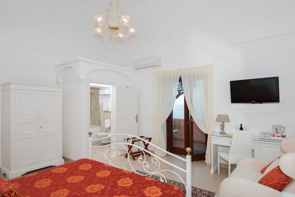 Foto 8 Hotel Villa Gabrisa Positano, 07