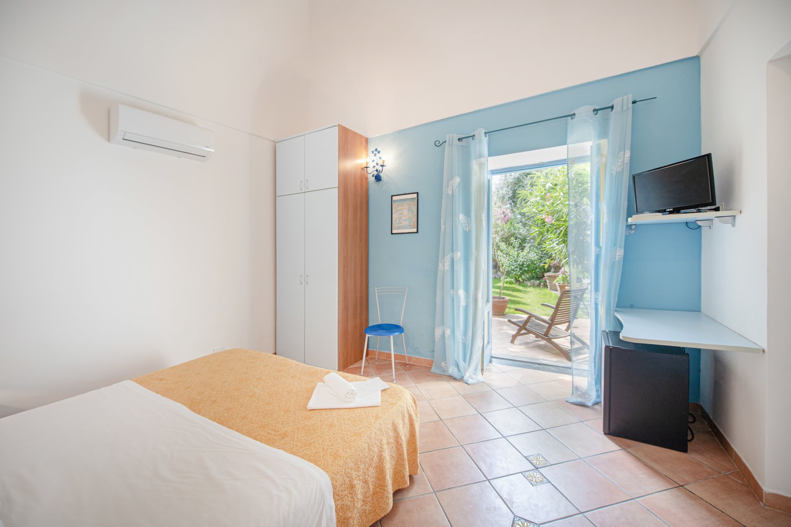 Foto 8 Hotel Solcalante Procida, 07