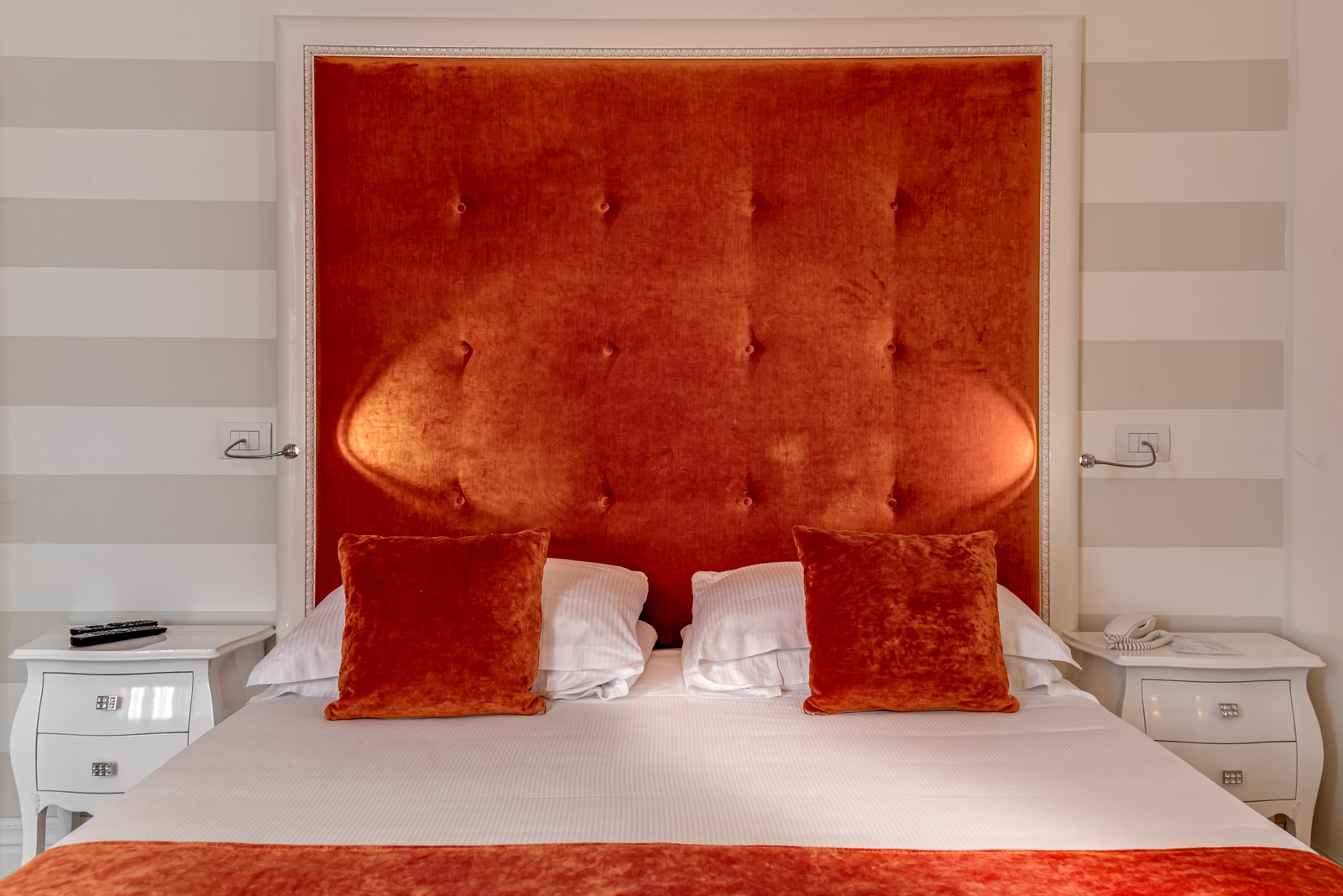 Foto 10 Boutique Hotel Villa Liberty - Capitano Collection - Albergo Diffuso San Quirico d'Orcia, 09