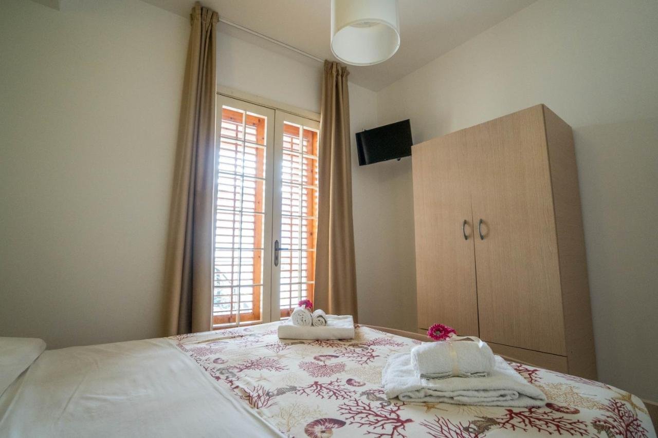 Foto 13 CapoSud Marina Holiday Houses Marina di Ragusa, 12