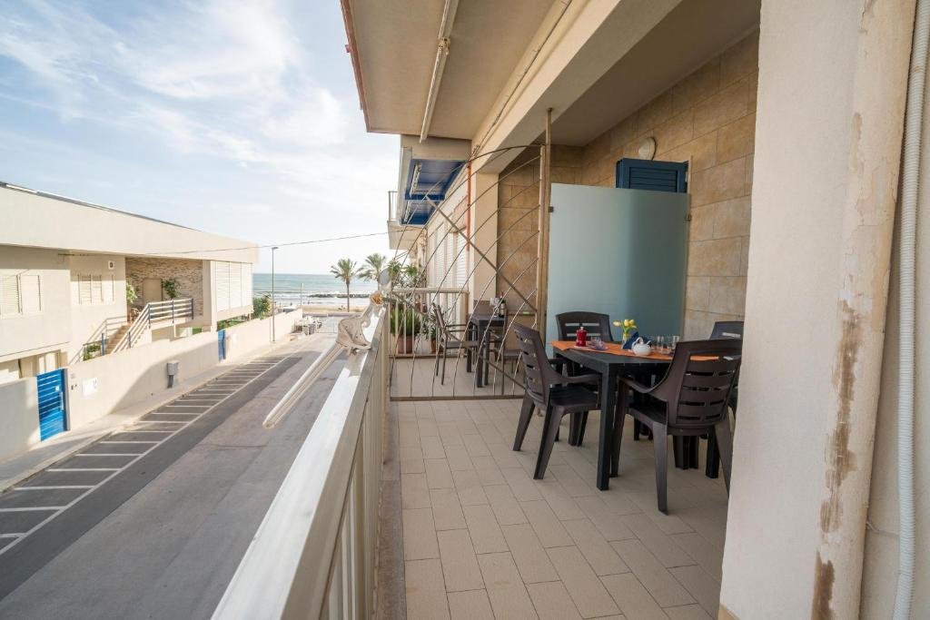 Foto 5 Caposud - Salgari Marina di Ragusa, 04