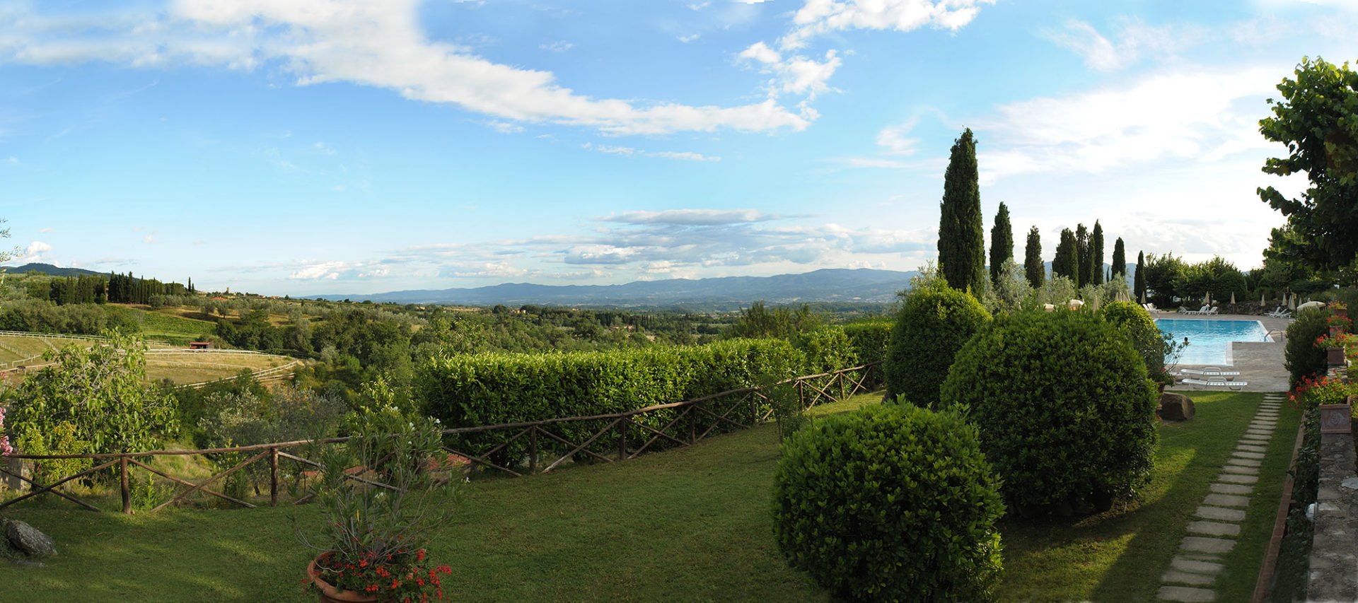 Foto 7 Hotel & Residence Fattoria Degli Usignoli Reggello, 06