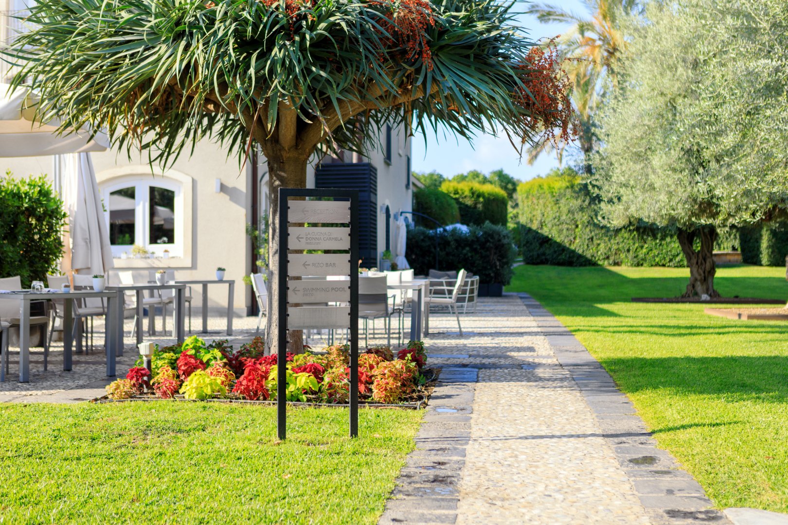 Foto 3 Donna Carmela Resort & Lodges Riposto, 02