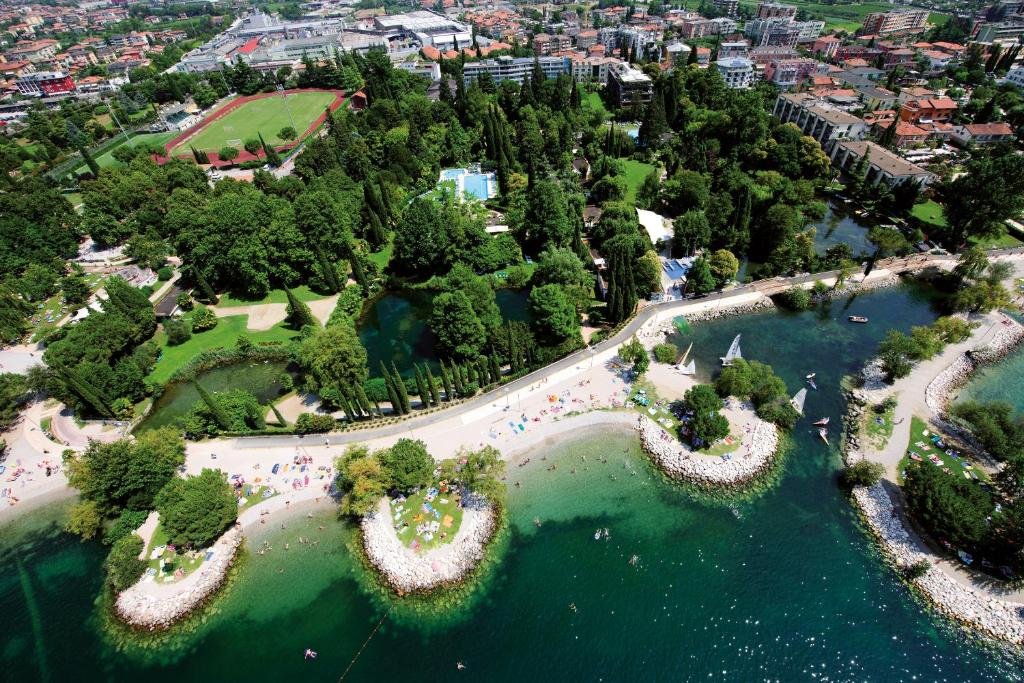 Riva del Garda, 01