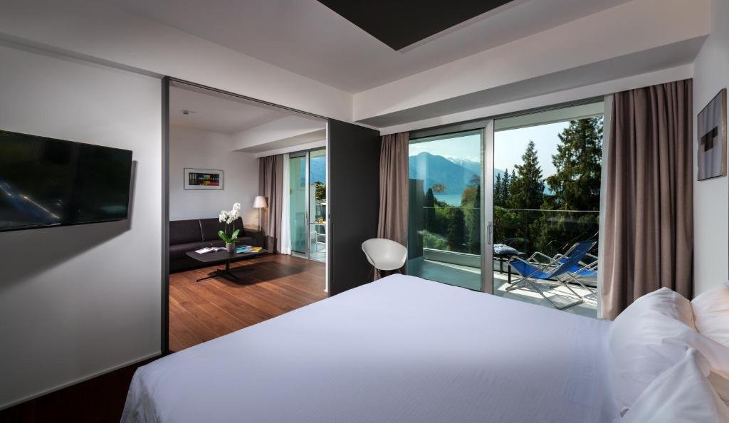 Foto 7 Du Lac et Du Parc Grand Resort Riva del Garda, 06