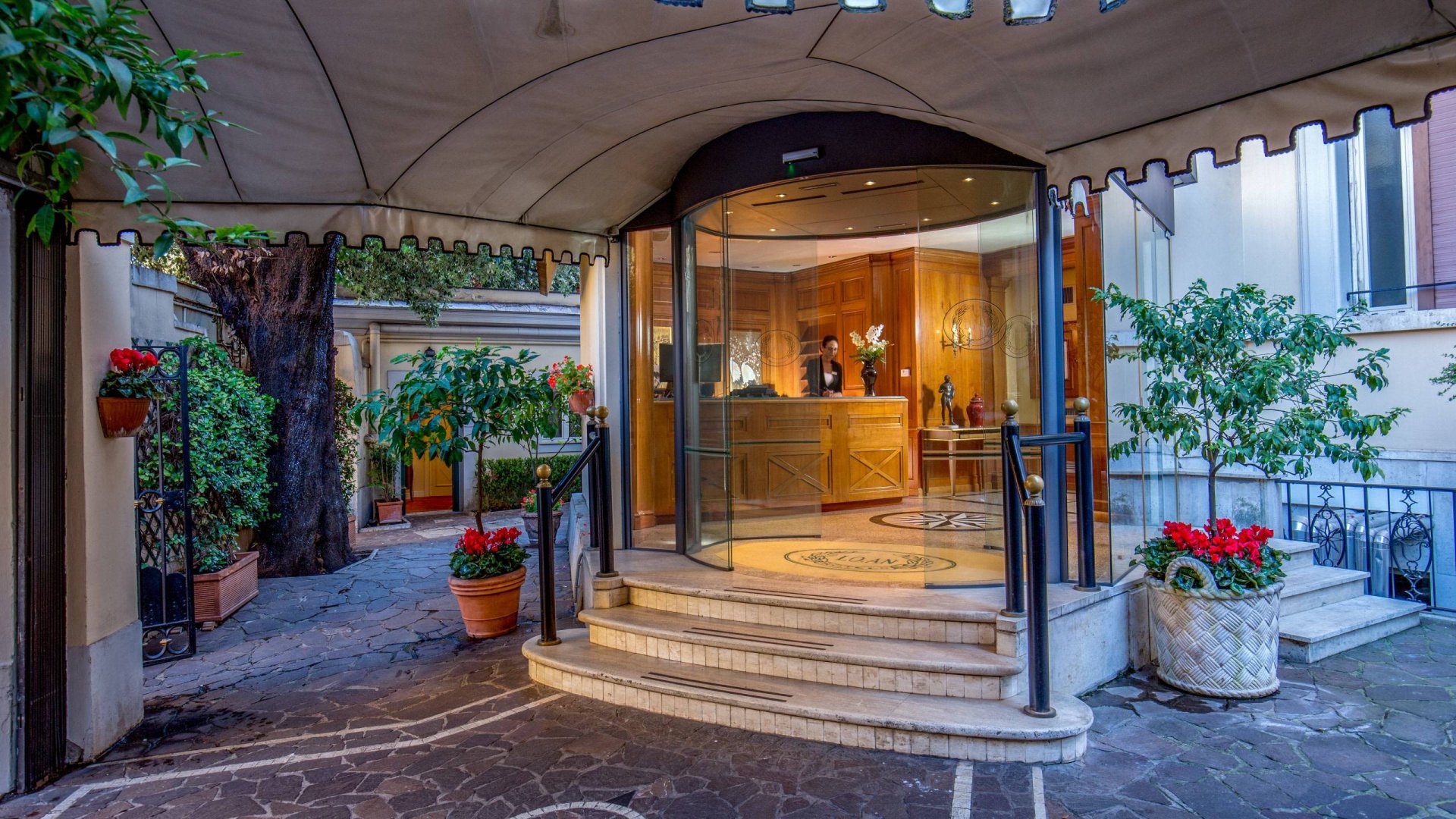 Foto 3 Hotel degli Aranci Roma - Villa Borghese, 02