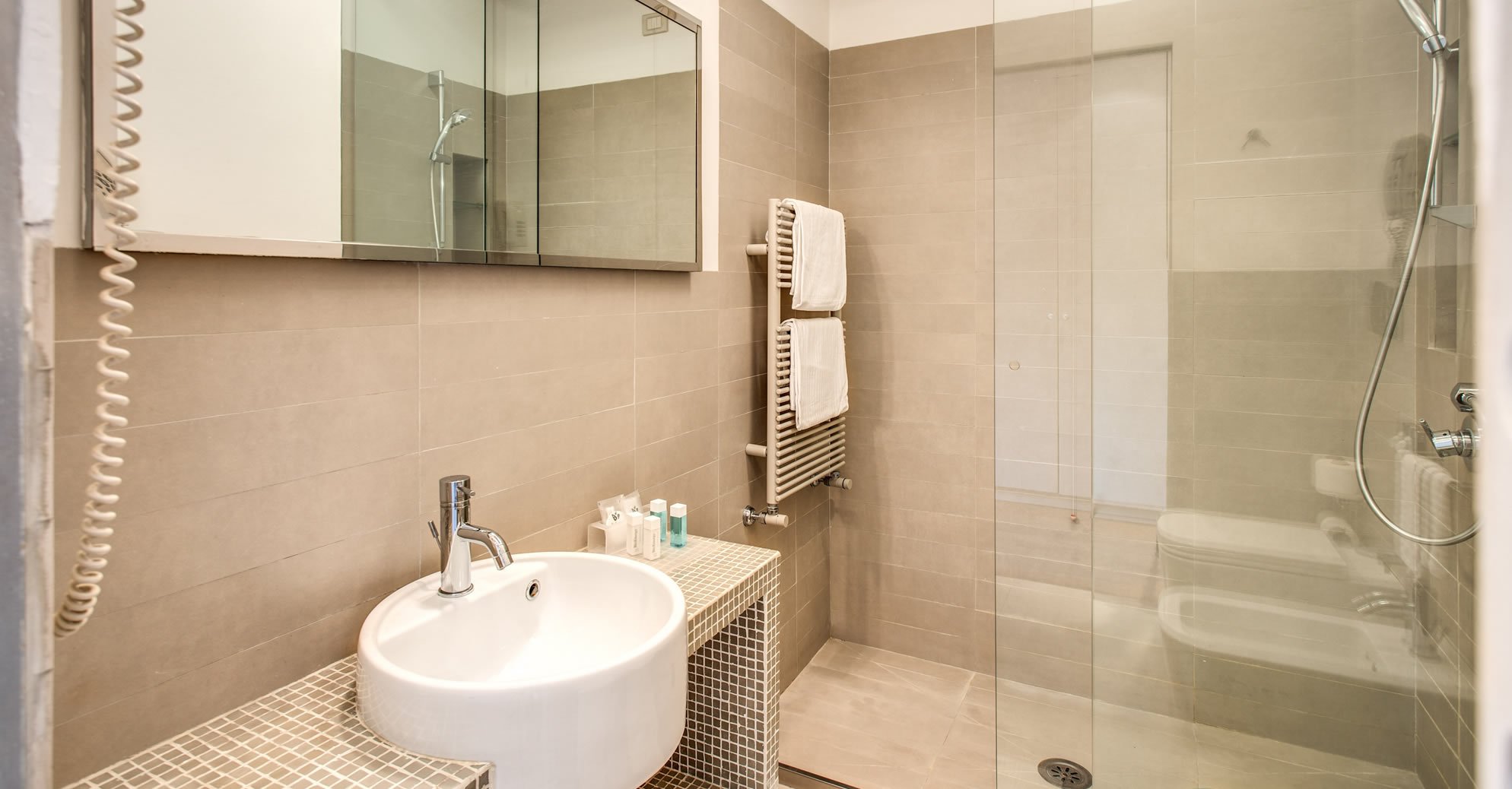 Foto 6 Boutique Rome Inn Roma - Via Veneto, 05