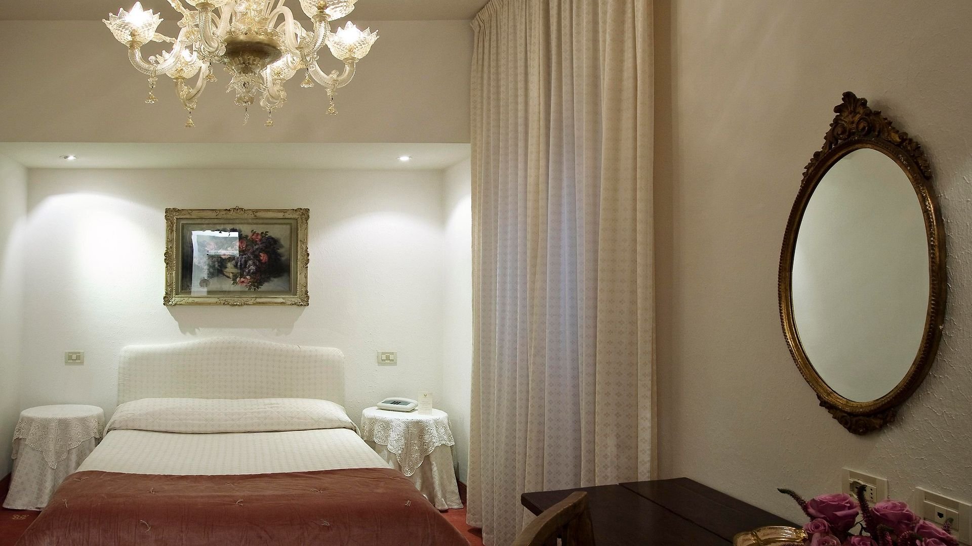 Foto 3 Hotel Columbia Roma - Stazione Termini, 02