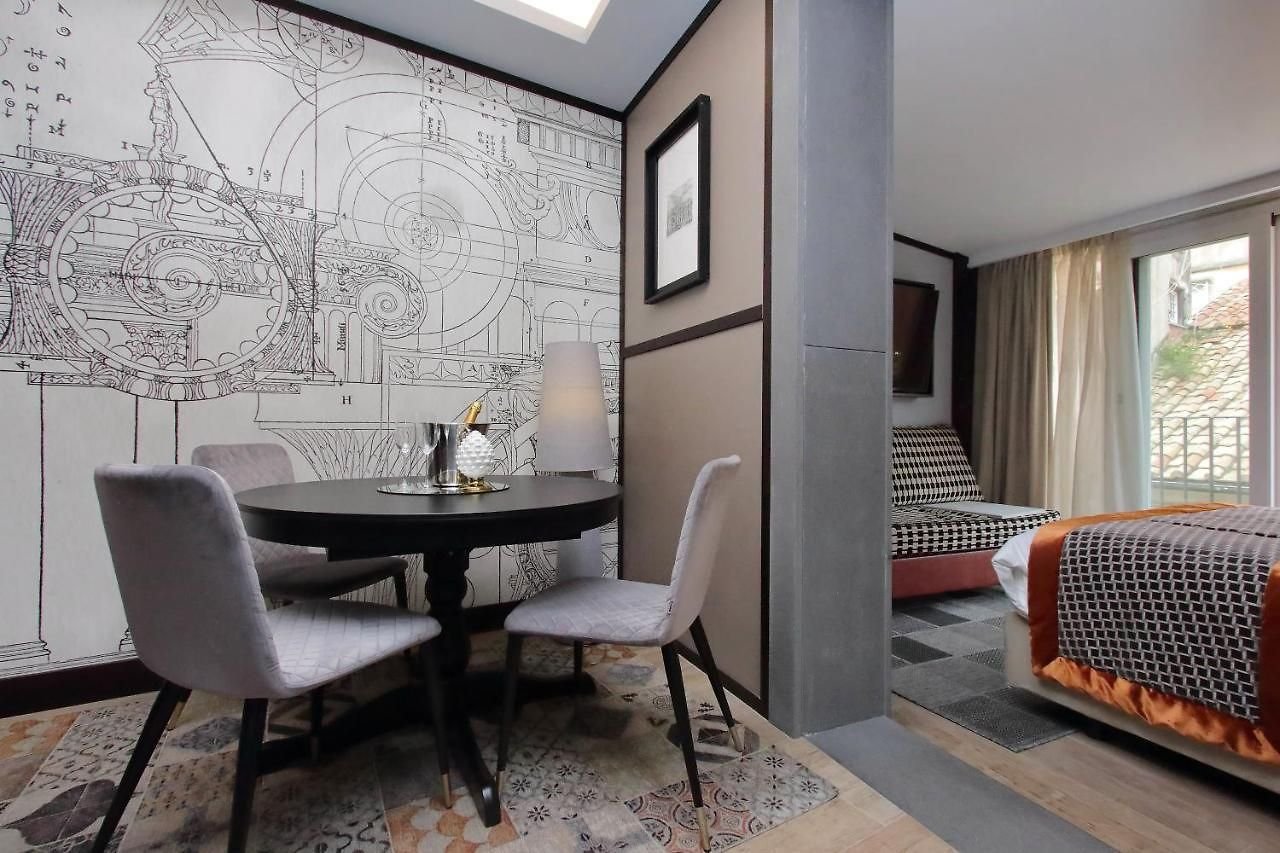 Foto 4 Helmirage Piazza Di Spagna Suite Roma Centro Storico, 03