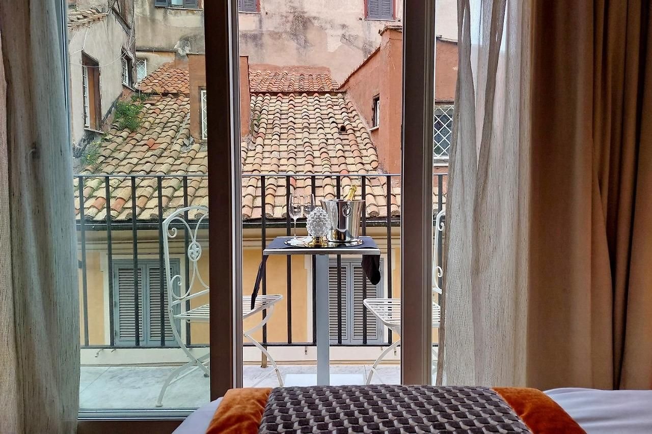 Foto 5 Helmirage Piazza Di Spagna Suite Roma Centro Storico, 04