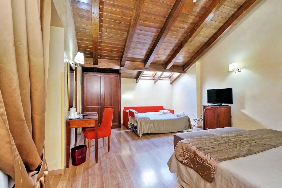 Foto 2 Hotel Camelia Roma - Stazione Termini, 01