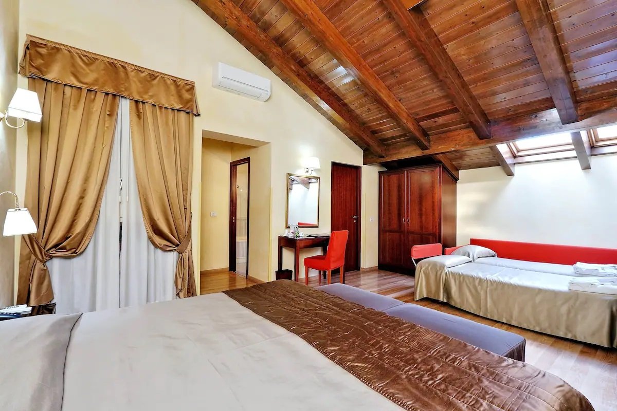 Foto 5 Hotel Camelia Roma - Stazione Termini, 04