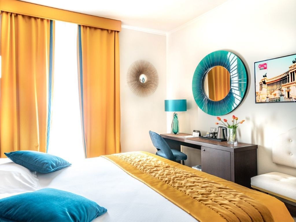 Foto 9 FH55 Grand Hotel Palatino Roma - Rione Monti, 08