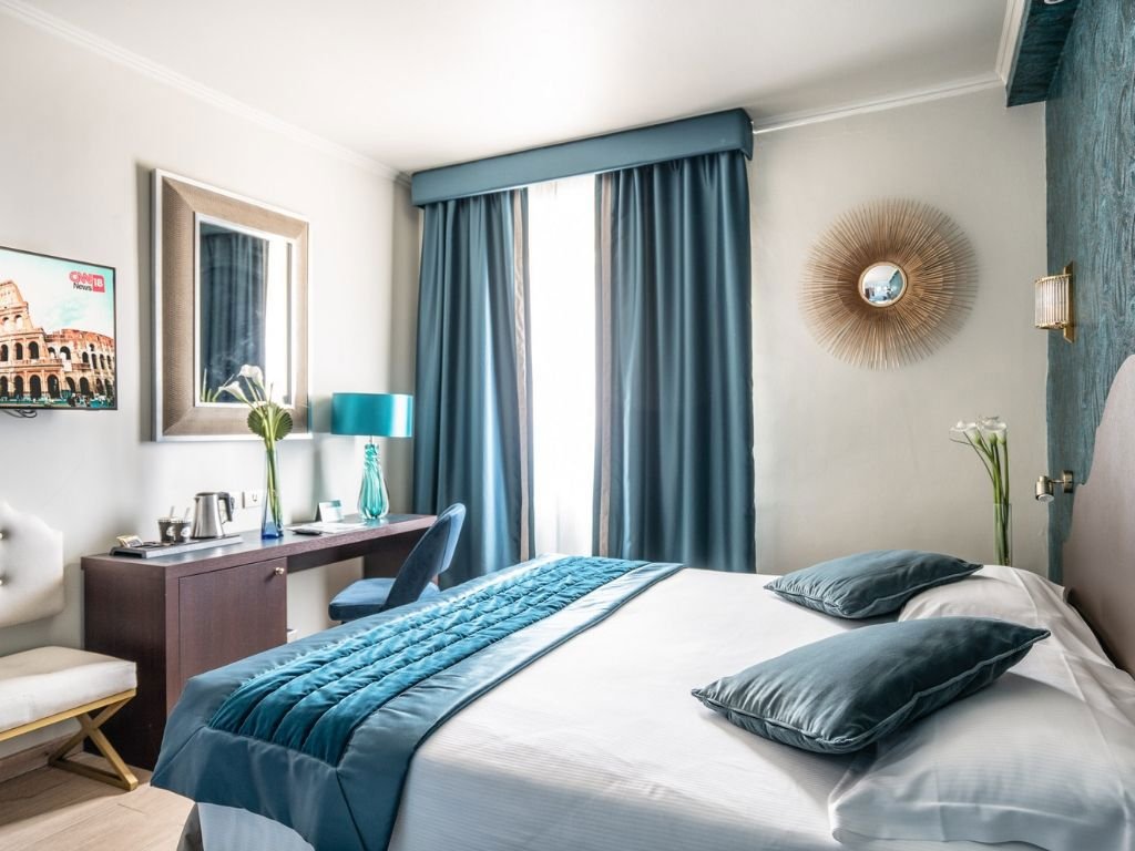 Foto 10 FH55 Grand Hotel Palatino Roma - Rione Monti, 09