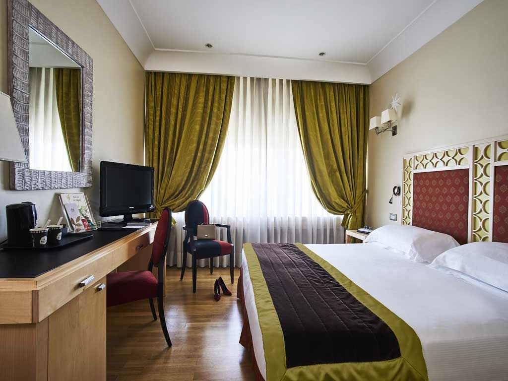 Foto 27 FH55 Grand Hotel Palatino Roma - Rione Monti, su