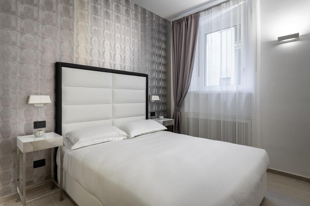 Roma - Piazza di Spagna, 05