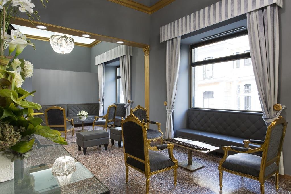 Foto 6 Golden Tulip Rome Piram Roma - Stazione Termini, 05