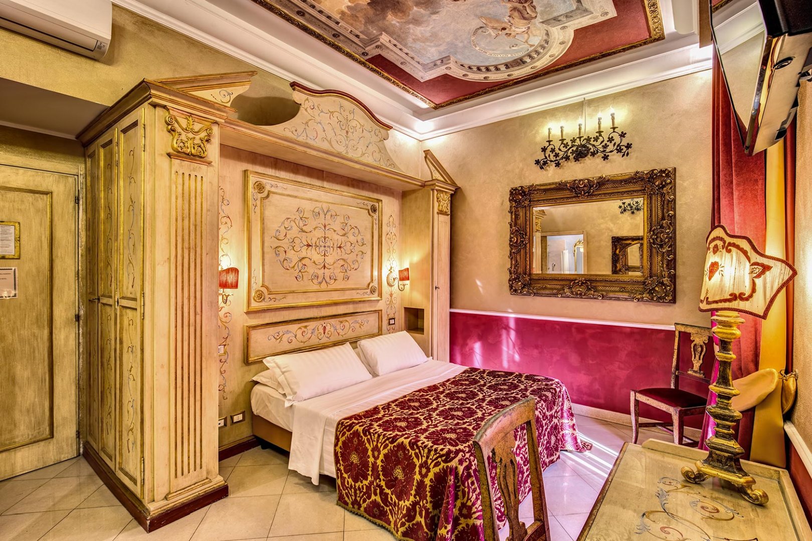 Foto 4 Romanico Luxury Palace Hotel & SPA Roma - Via Veneto, 03