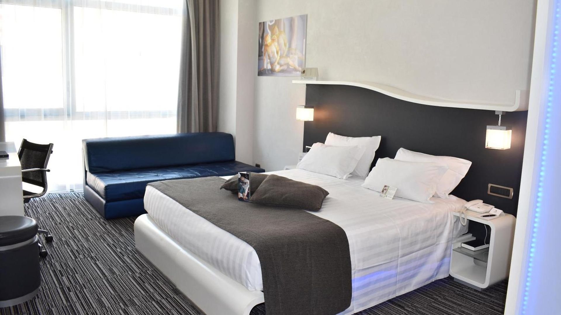 Foto 5 Best Western Premier Hotel Royal Santina Roma - Stazione Termini, 04