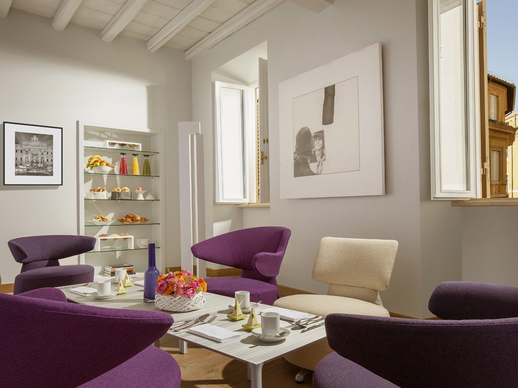 Foto 4 Palazzo Scanderbeg Roma - Fontana di Trevi, 03