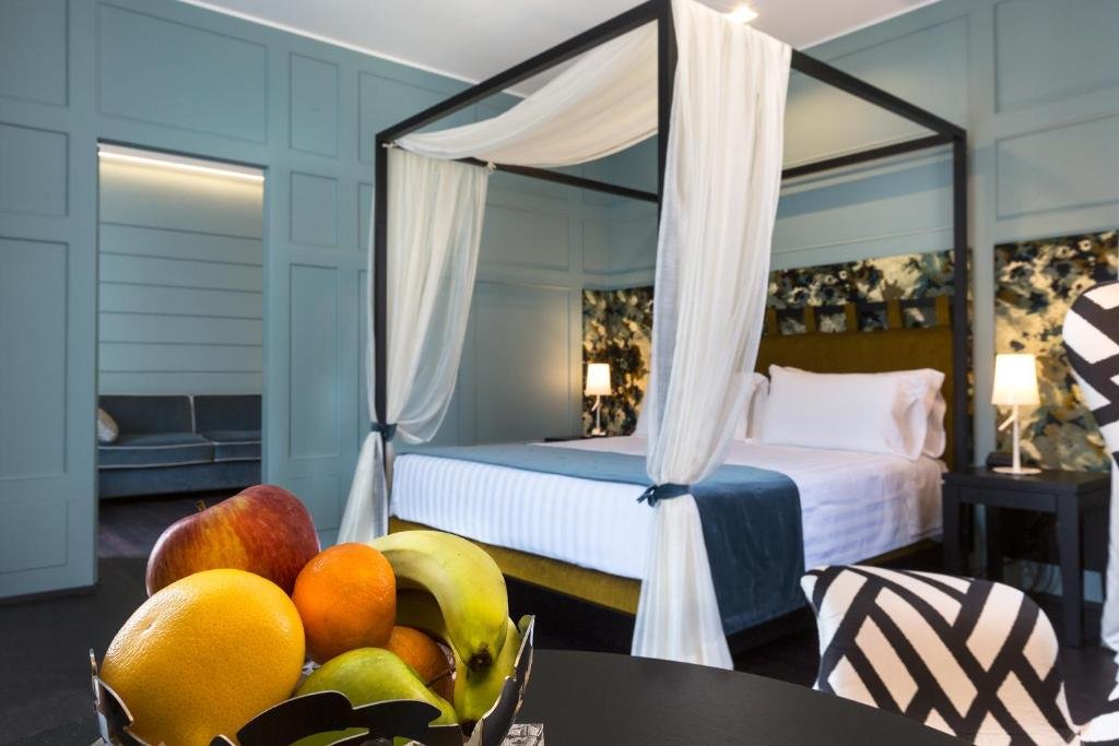 Foto 2 Stendhal Luxury Suites Roma Centro Storico, 01