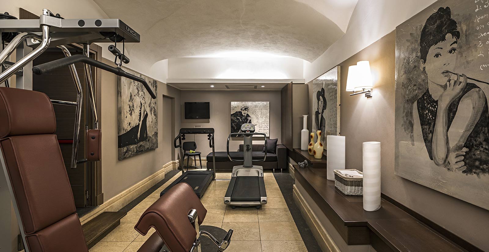 Foto 4 The Independent Suites Roma - Stazione Termini, 03