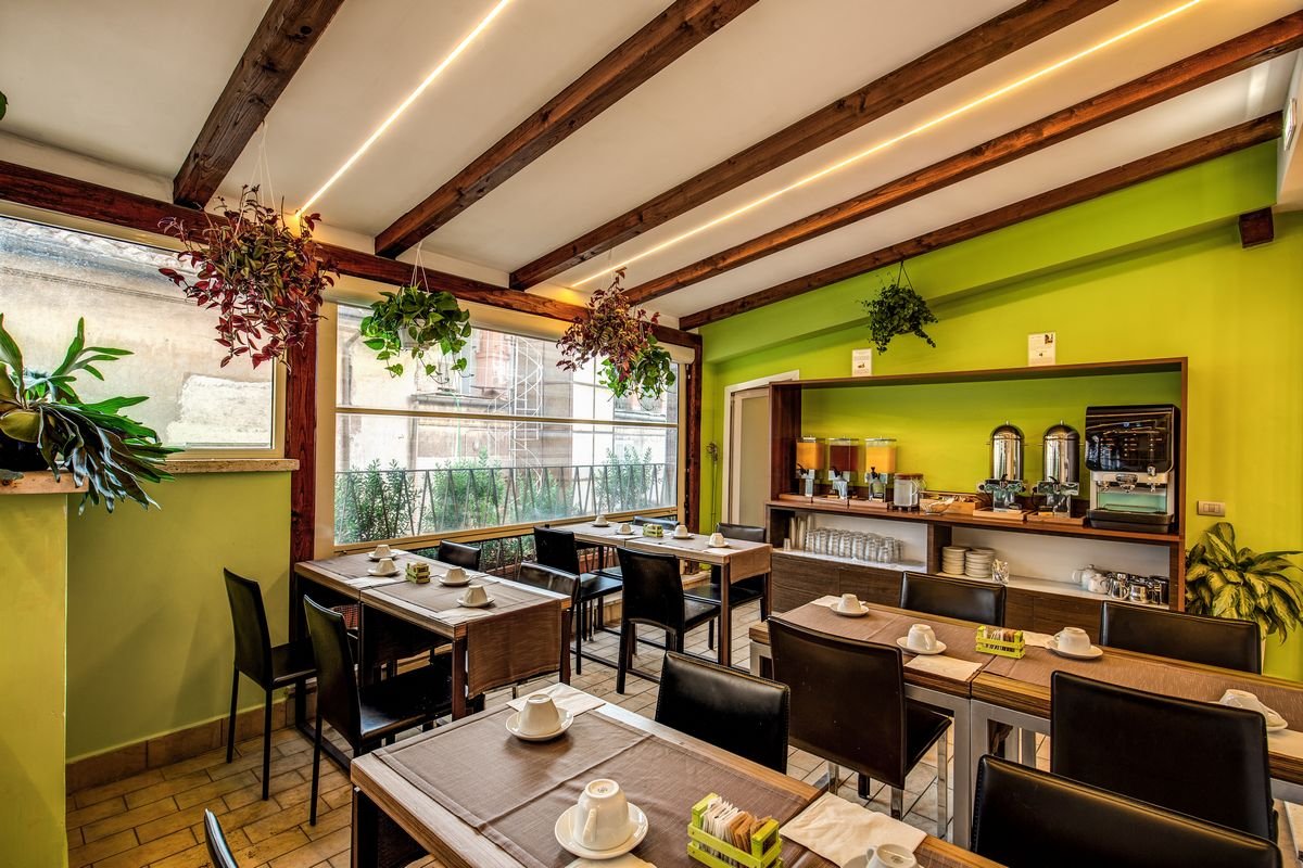 Foto 4 Hotel Trevi Collection Roma - Piazza di Spagna, 03