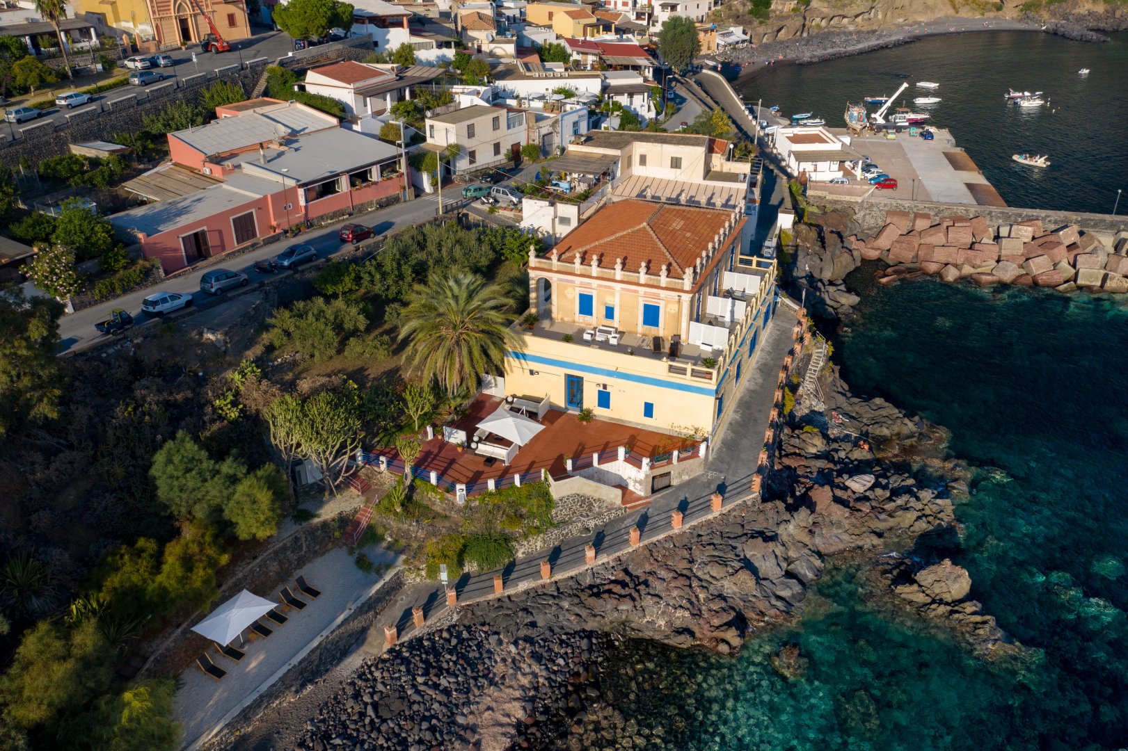 Foto 5 Hotel L'Ariana - UNA Esperienze Isola di Salina, 04