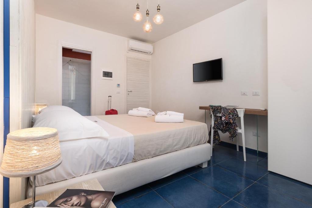 Foto 13 Isule Rooms & Breakfast San Vito lo Capo, 12