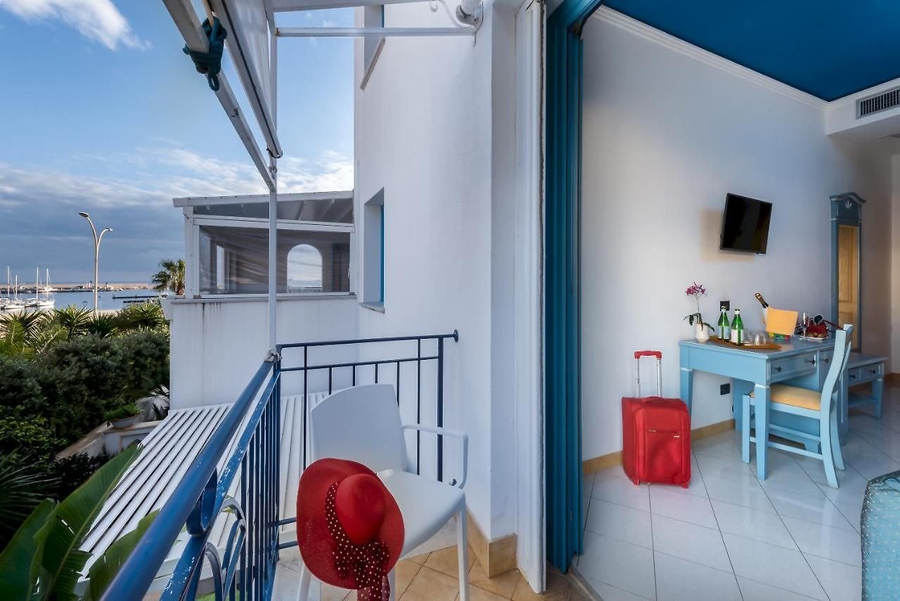 Foto 5 Hotel Ristorante Mediterraneo Faro San Vito lo Capo, 04