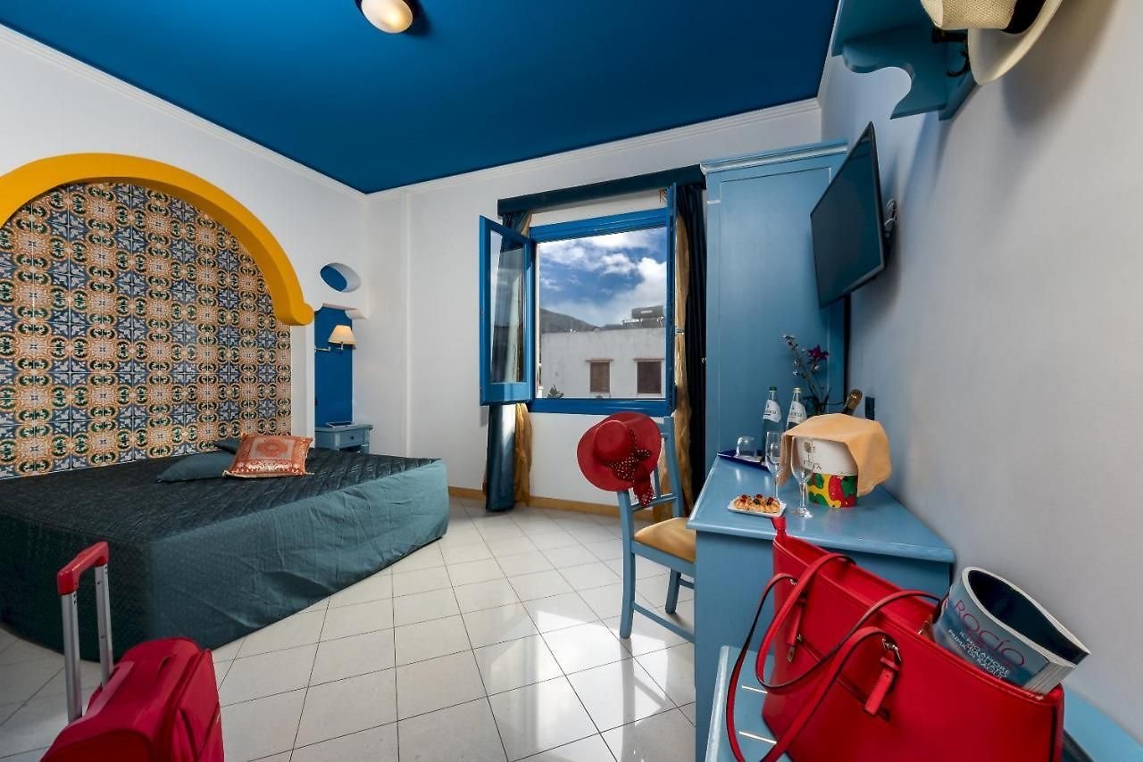 Foto 10 Hotel Ristorante Mediterraneo Faro San Vito lo Capo, 09