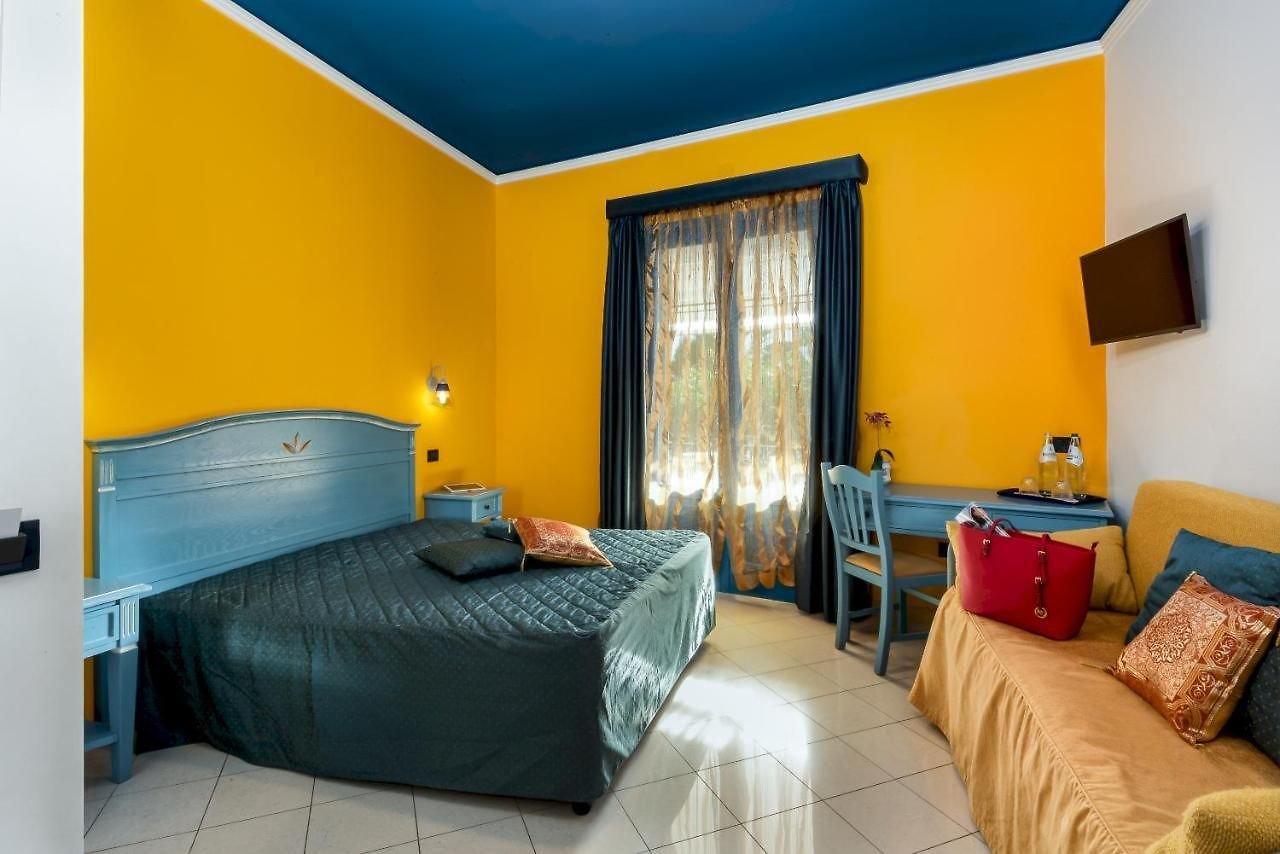 Foto 12 Hotel Ristorante Mediterraneo Faro San Vito lo Capo, 11